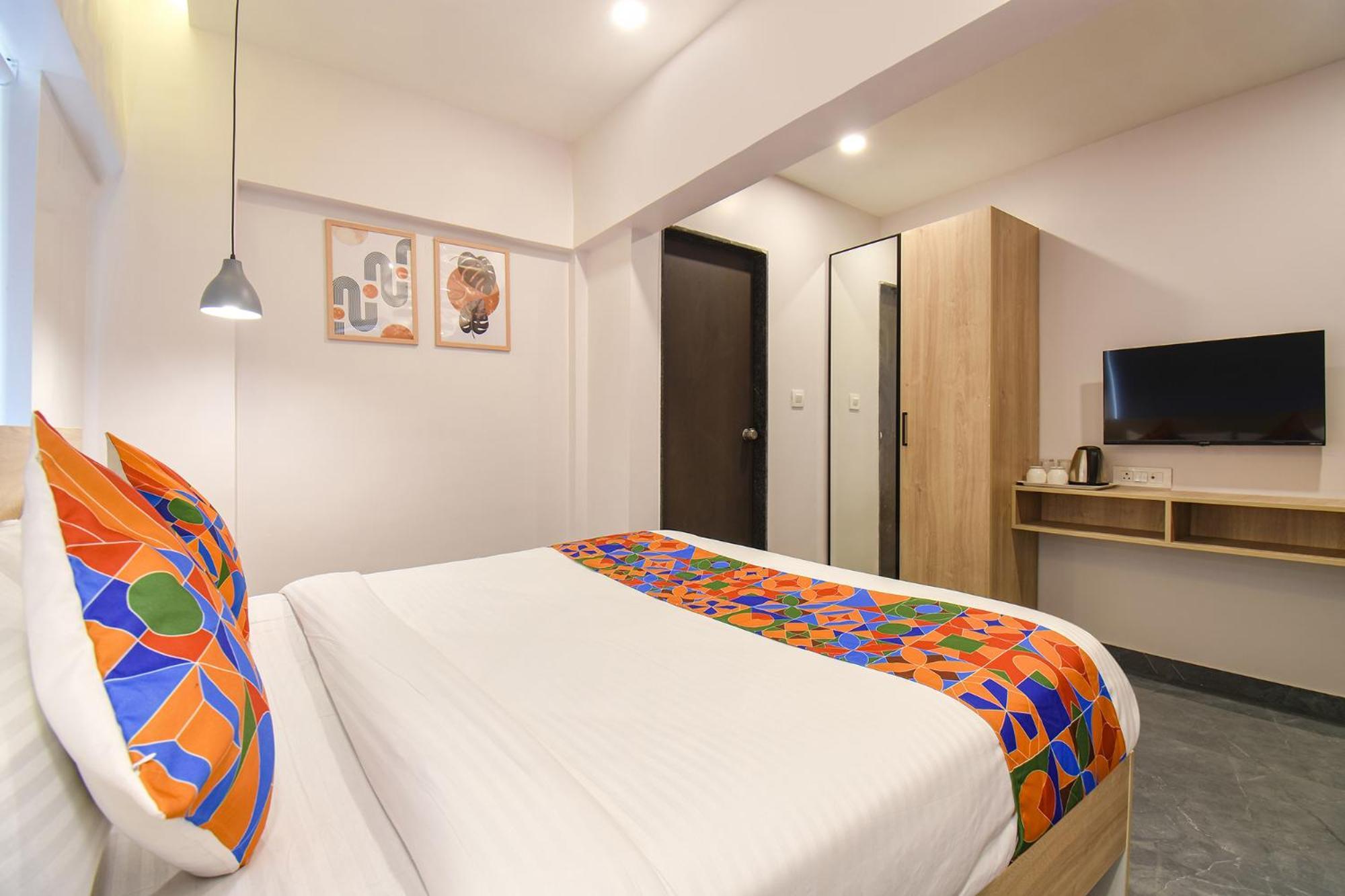 Fabhotel Olive Suite Пуне Екстер'єр фото