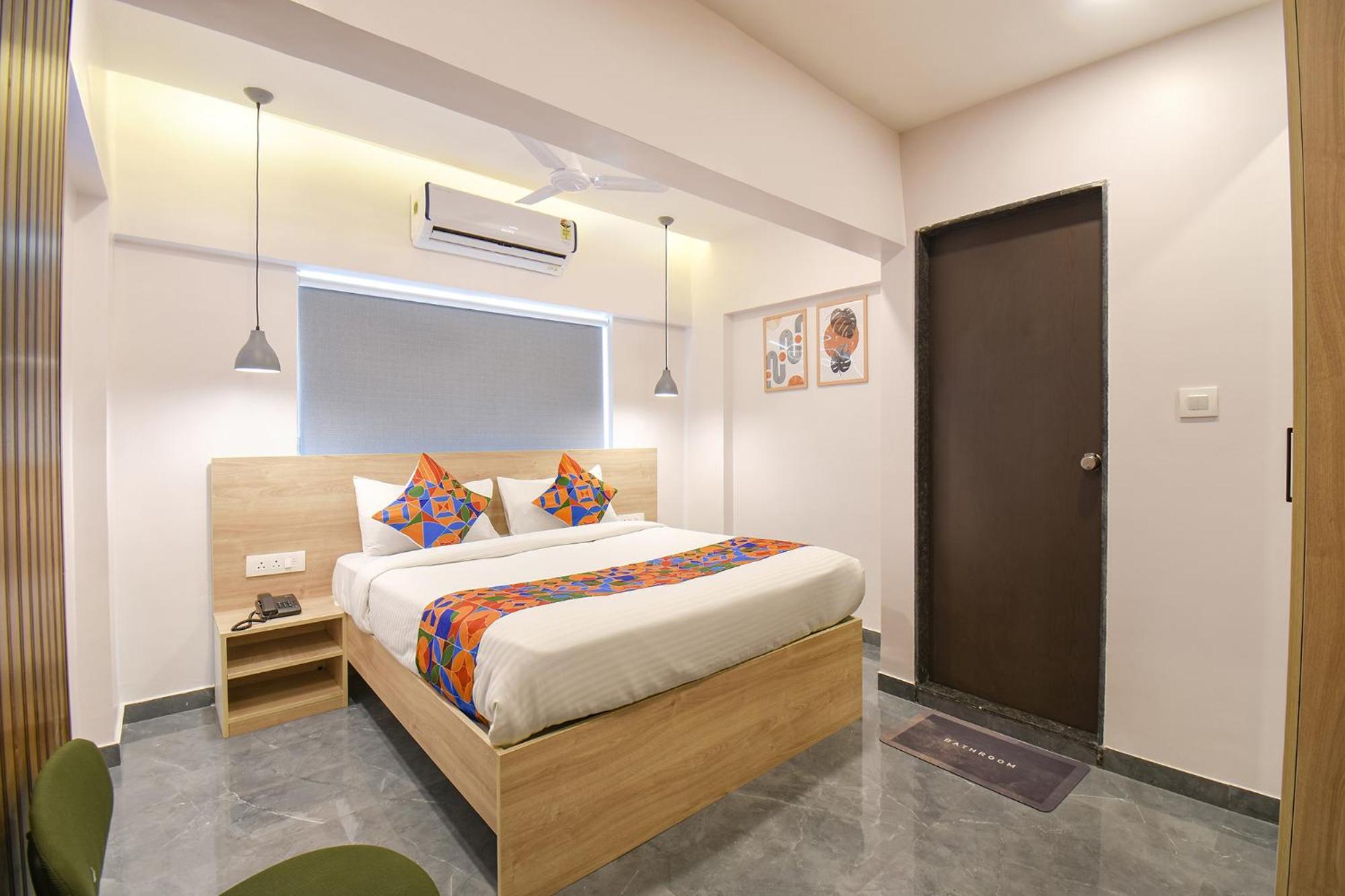 Fabhotel Olive Suite Пуне Екстер'єр фото
