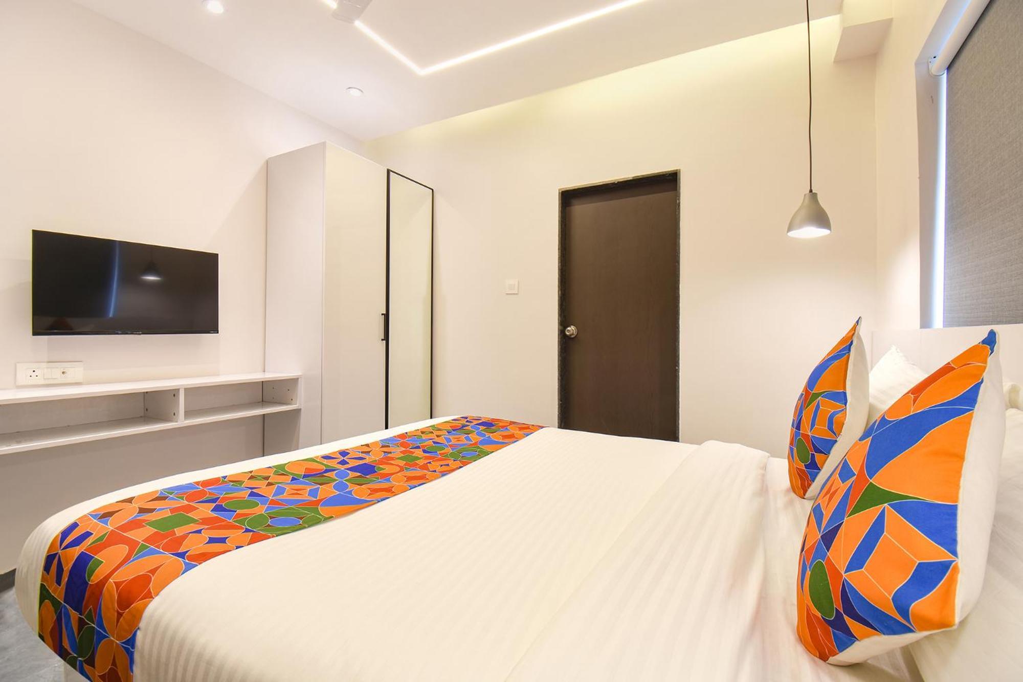 Fabhotel Olive Suite Пуне Екстер'єр фото