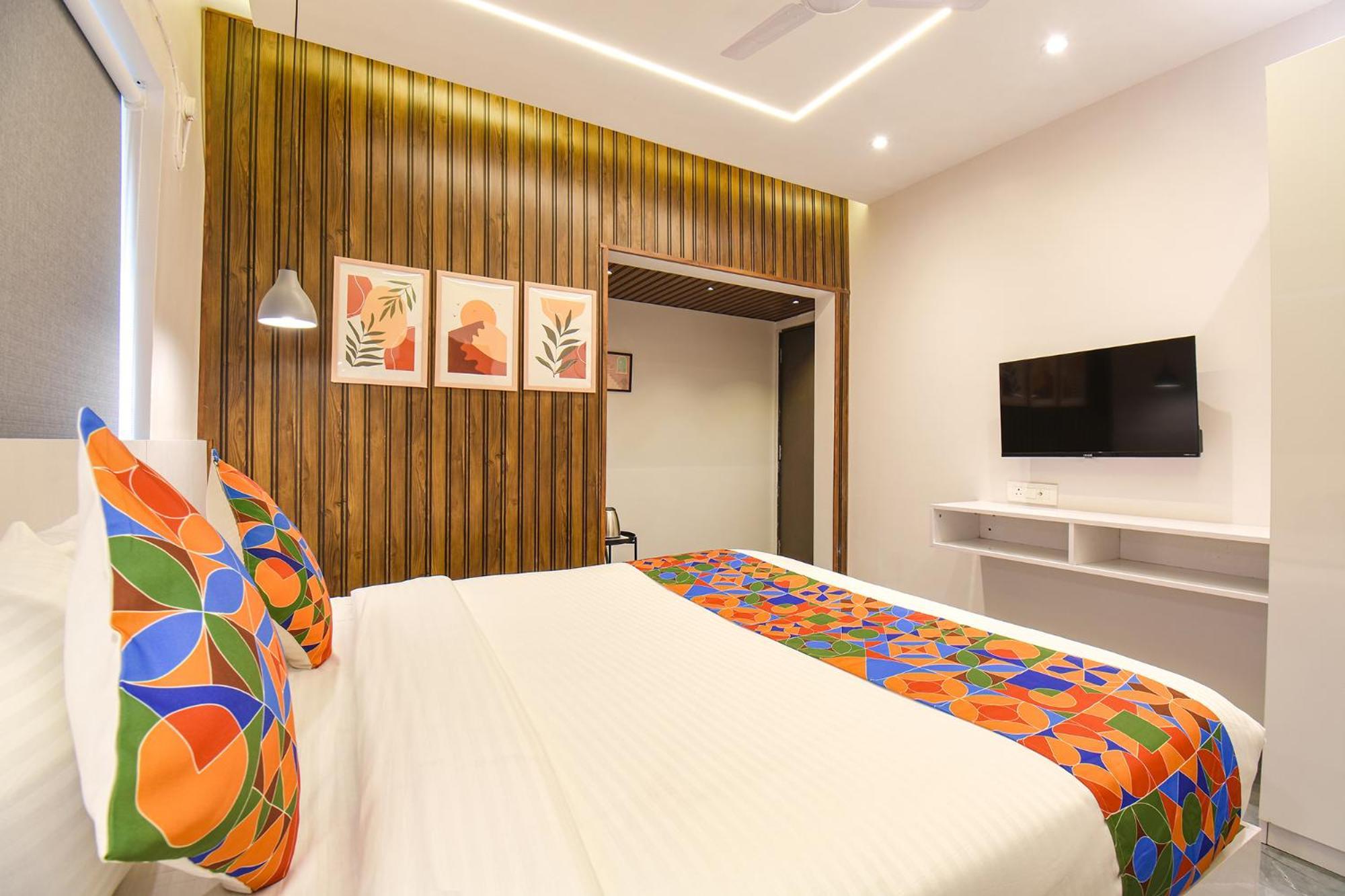 Fabhotel Olive Suite Пуне Екстер'єр фото